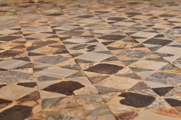 pavimento in marmo Villa Romana di Sant'imbenia
